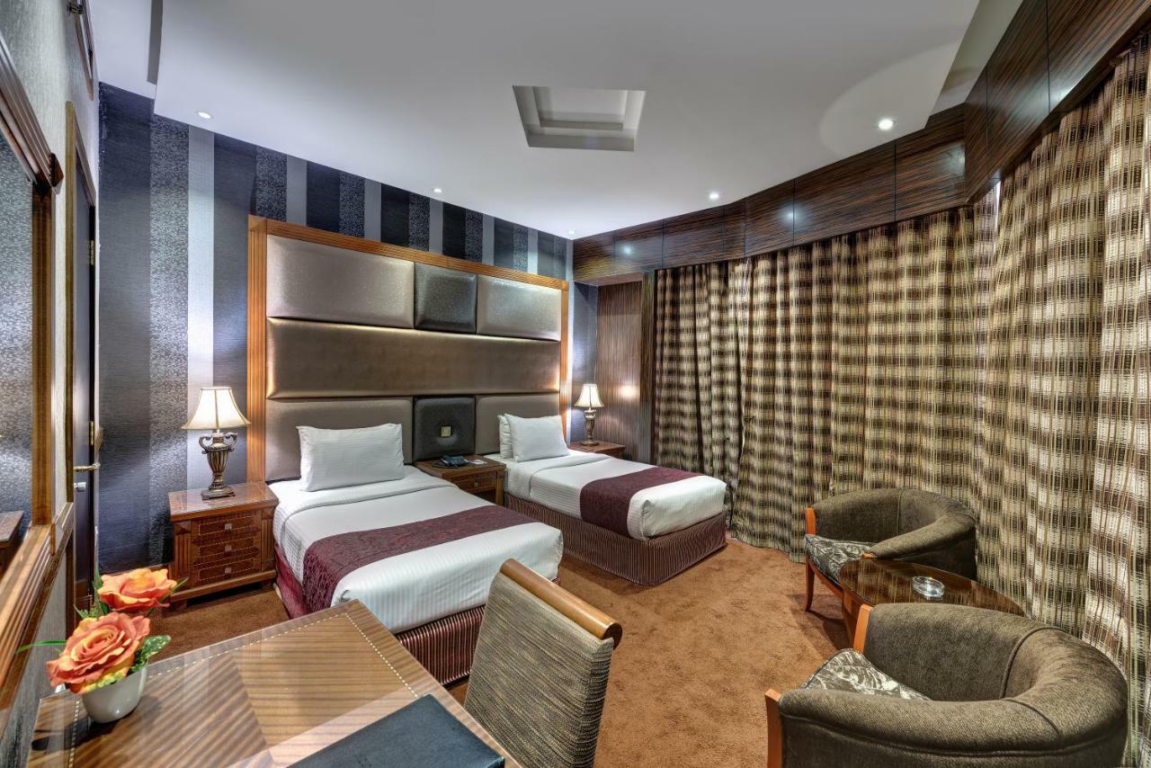 Delmon Palace Hotel Dubai Eksteriør billede