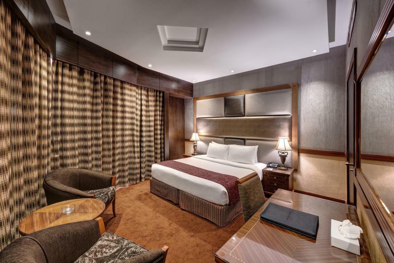 Delmon Palace Hotel Dubai Eksteriør billede